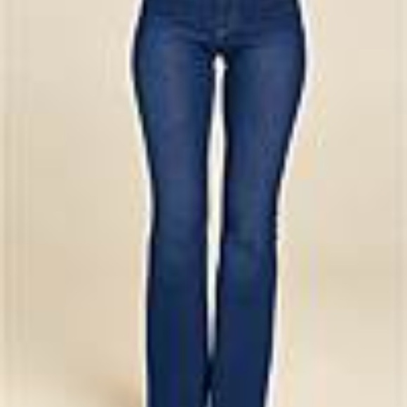 VENUS HALLE BOOT CUT JEANS - Picture 2 of 3